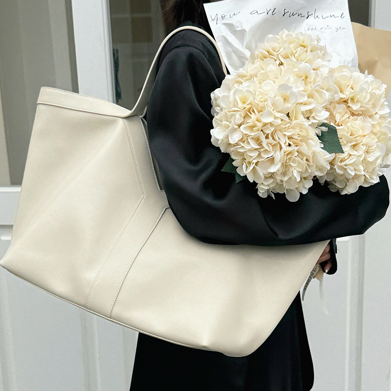 Sacs à main de luxe en cuir vé - Luxury Bag Collection avis et prix
