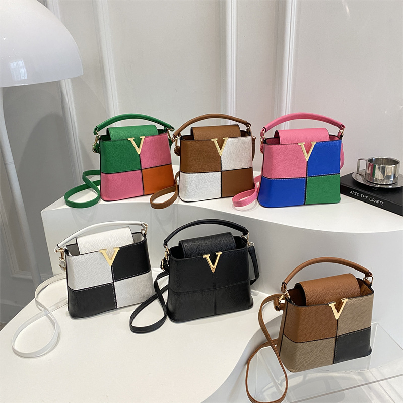 Sacs fourre-tout miniatures ch - Luxury Bags Logo avis et prix