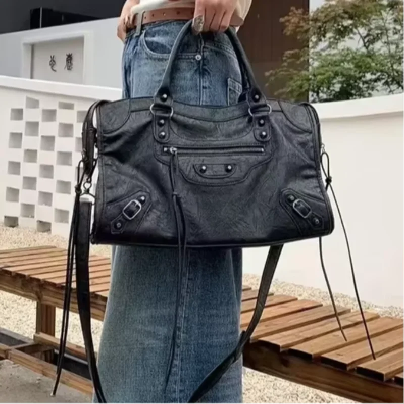 Sac à main à Rivets de grande  - Luxury Bags Vip avis et prix